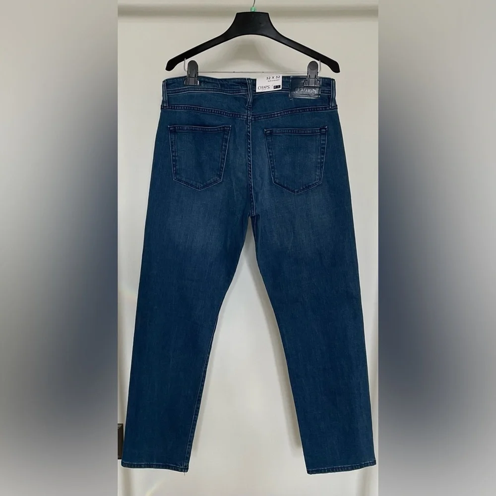 NWT Chaps Blue Slim Straight-Leg Jeans with Classic Fit 32x32